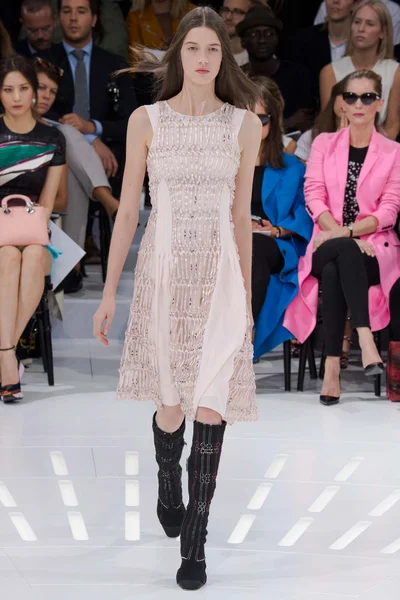 Look 31
